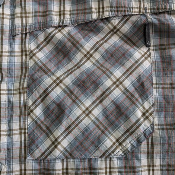 Columbia Plaid Button-up Shirt Men's Large Insect Blocker Roll-Tab Long Sleeve - Picture 10 of 16